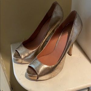 Ladies Shoes